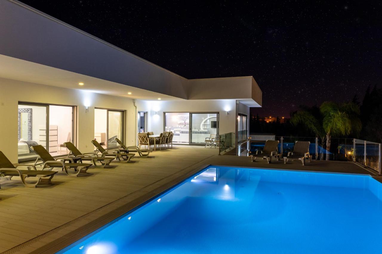 Fazenda Viegas Villa Lagos Exterior photo